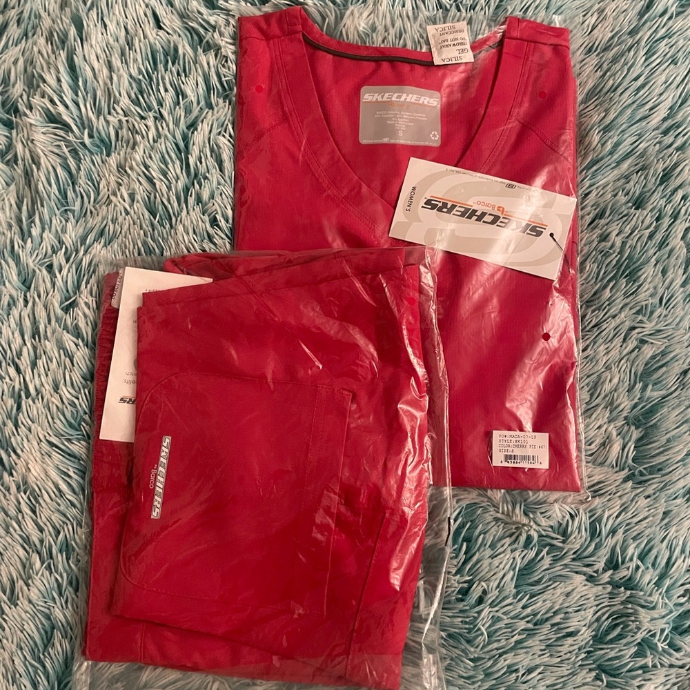 Sketchers Scrub Set